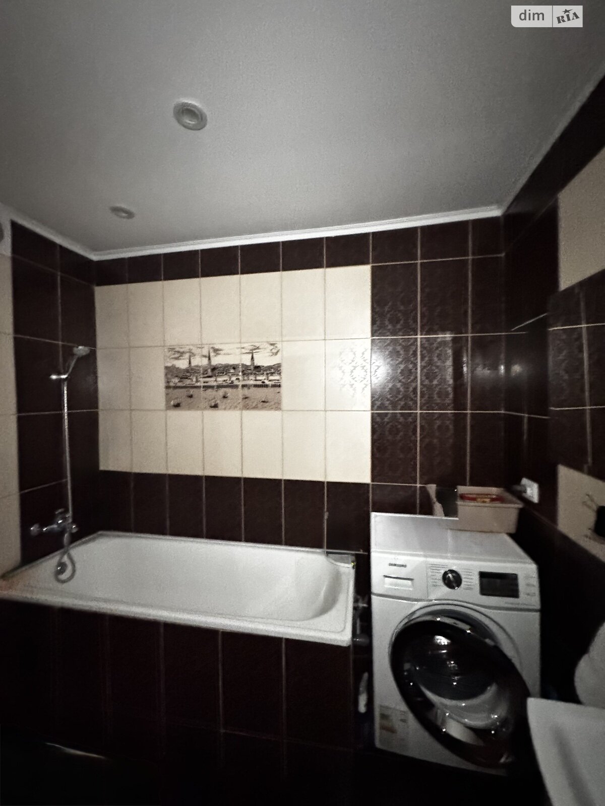 однокімнатна квартира в Ужгороді, район Центр, на просп. Свободи в довготривалу оренду помісячно фото 1 однокімнатна квартира в Ужгороді, район Центр, на просп. Свободи в довготривалу оренду помісячно фото 1