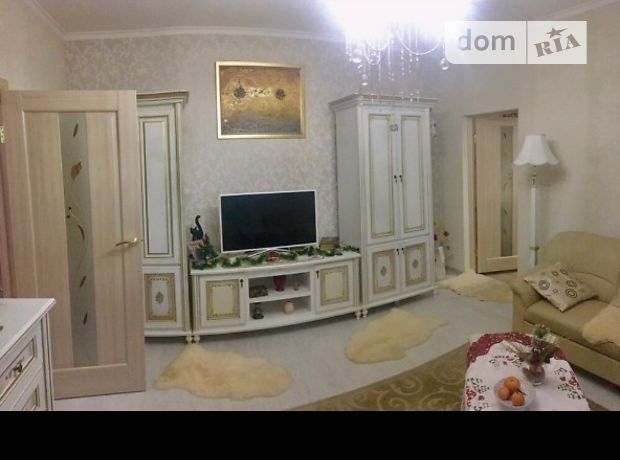двухкомнатная квартира с мебелью в Ужгороде, район Центр, на Жемайте 11, кв. 1, в аренду на долгий срок помесячно фото 1 двухкомнатная квартира с мебелью в Ужгороде, район Центр, на Жемайте 11, кв. 1, в аренду на долгий срок помесячно фото 1