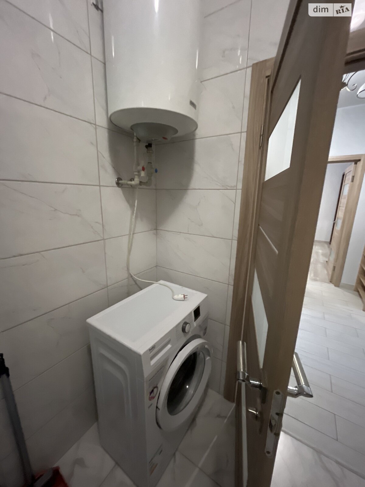 однокомнатная квартира с мебелью в Ужгороде, район Вербнык, на ул. Русская 23 в аренду на долгий срок помесячно фото 1 однокомнатная квартира с мебелью в Ужгороде, район Вербнык, на ул. Русская 23 в аренду на долгий срок помесячно фото 1