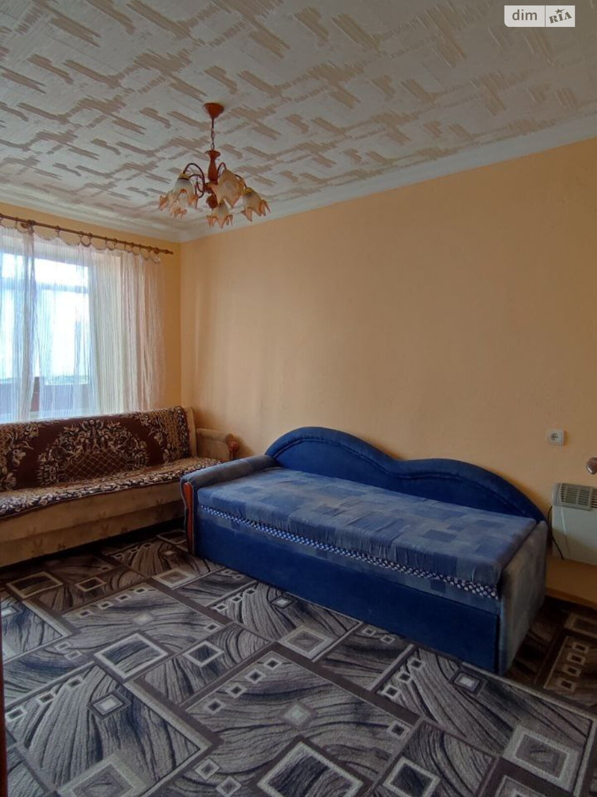 однокімнатна квартира в Ужгороді, на вул. Заньковецької 9 в довготривалу оренду помісячно фото 1 однокімнатна квартира в Ужгороді, на вул. Заньковецької 9 в довготривалу оренду помісячно фото 1