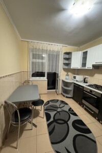 двухкомнатная квартира в Великой Березовице, район Кемпинг, на ул. Энергетическая в аренду на долгий срок помесячно фото 2 двухкомнатная квартира в Великой Березовице, район Кемпинг, на ул. Энергетическая в аренду на долгий срок помесячно фото 2