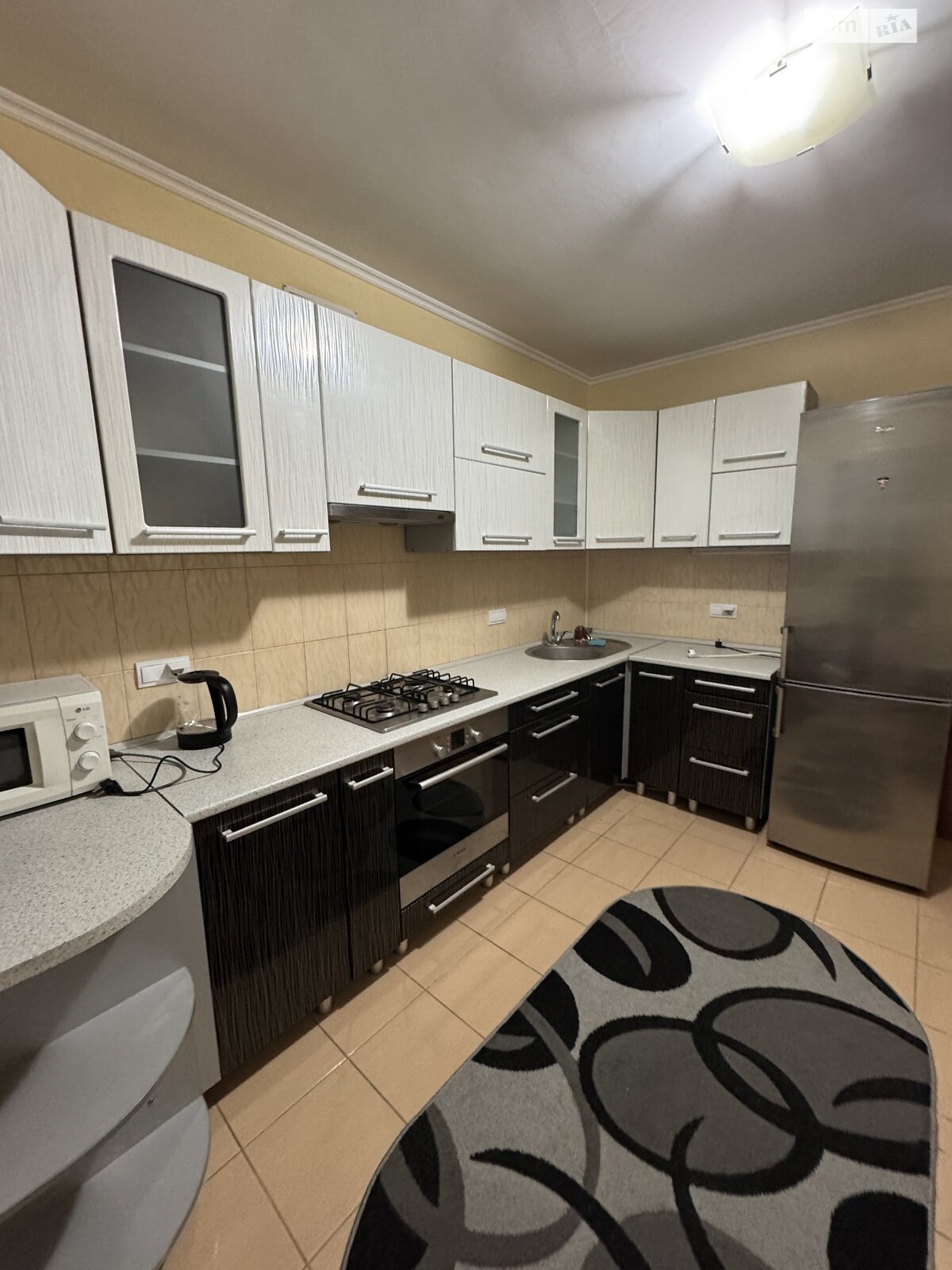 двухкомнатная квартира в Великой Березовице, район Кемпинг, на ул. Энергетическая в аренду на долгий срок помесячно фото 1 двухкомнатная квартира в Великой Березовице, район Кемпинг, на ул. Энергетическая в аренду на долгий срок помесячно фото 1