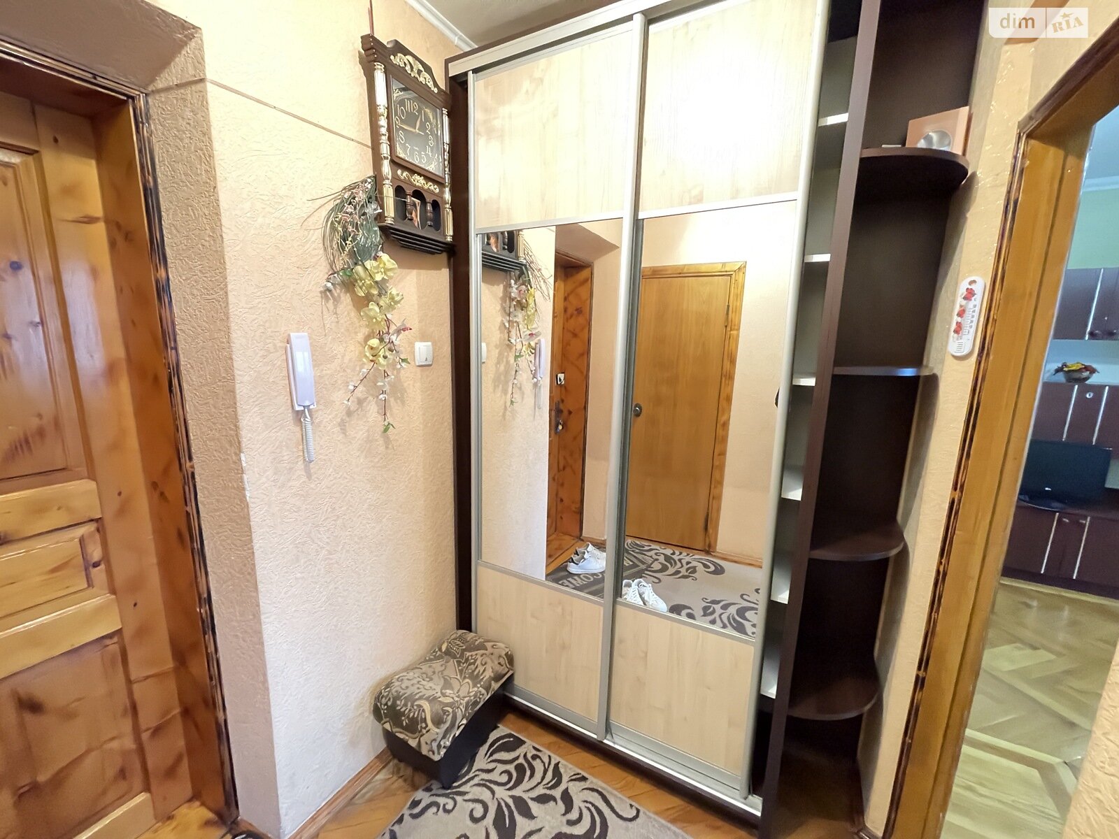 однокомнатная квартира в Великой Березовице, район Кемпинг, на ул. Микулинецкая 36 в аренду на долгий срок помесячно фото 1