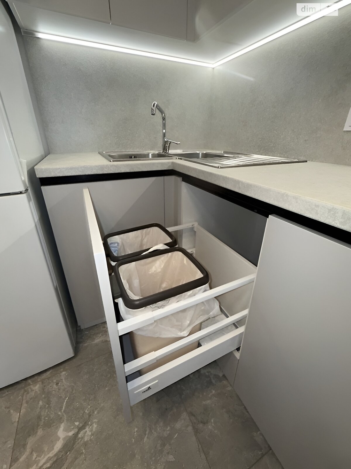 однокімнатна квартира в Вінниці, район Академічний, на вул. Олександрівська 1 в довготривалу оренду помісячно фото 1