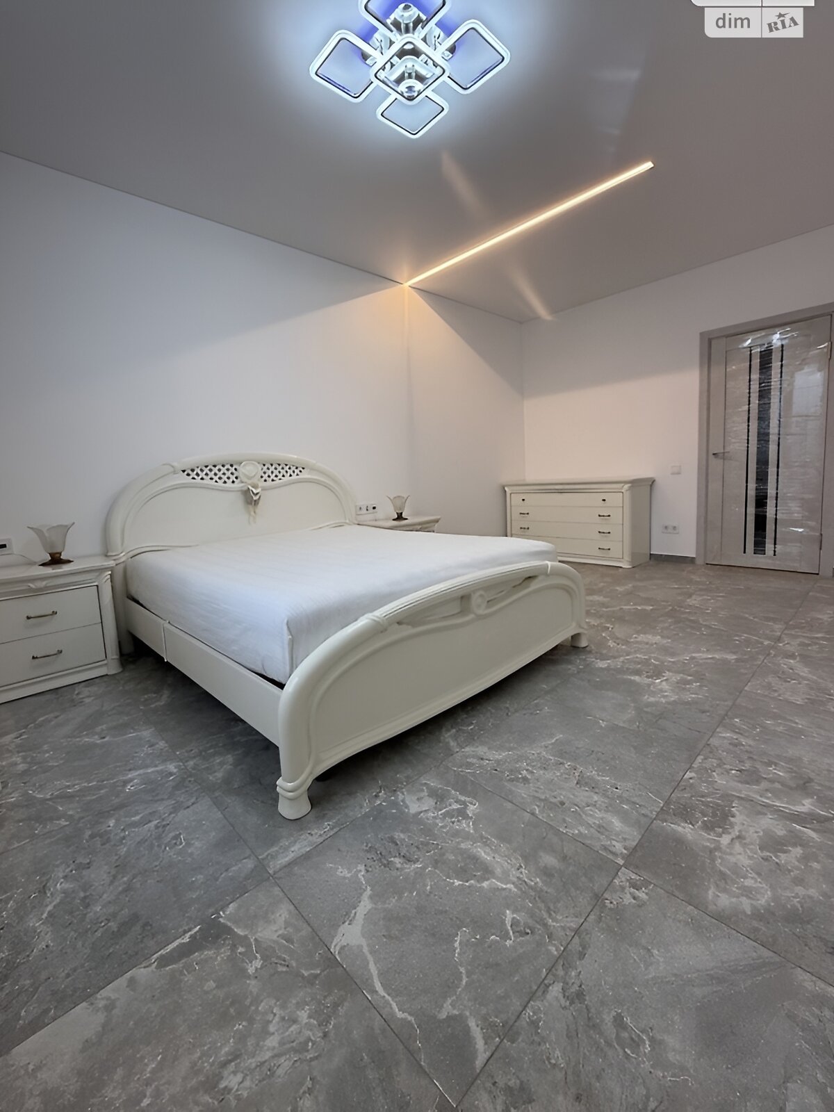 однокімнатна квартира в Вінниці, район Академічний, на вул. Олександрівська 1 в довготривалу оренду помісячно фото 1