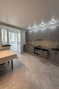 однокімнатна квартира в Вінниці, район Академічний, на вул. Олександрівська в довготривалу оренду помісячно фото 2