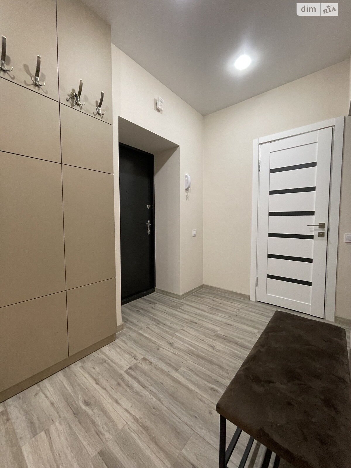 однокімнатна квартира в Вінниці, район Академічний, на вул. Олександрівська 3 в довготривалу оренду помісячно фото 1 однокімнатна квартира в Вінниці, район Академічний, на вул. Олександрівська 3 в довготривалу оренду помісячно фото 1