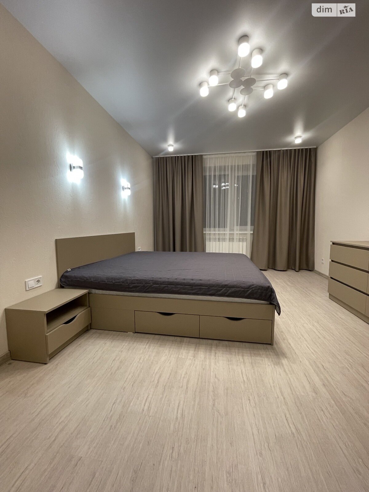 однокімнатна квартира в Вінниці, район Академічний, на вул. Олександрівська 3 в довготривалу оренду помісячно фото 1 однокімнатна квартира в Вінниці, район Академічний, на вул. Олександрівська 3 в довготривалу оренду помісячно фото 1