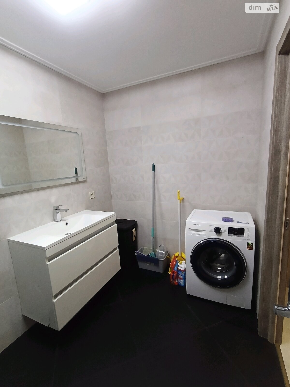 двокімнатна квартира в Вінниці, район Академічний, на вул. Миколаївська 21 в довготривалу оренду помісячно фото 1