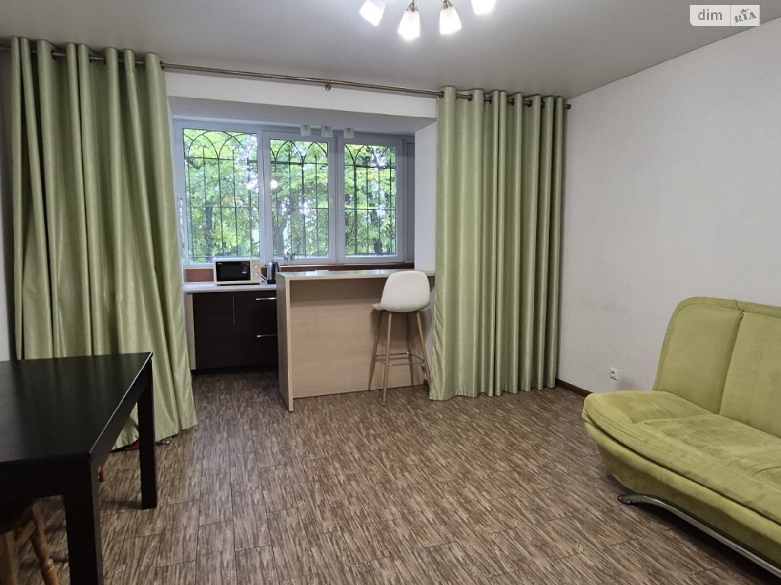 однокімнатна квартира в Вінниці, район Академічний, на вул. Миколаївська 22 в довготривалу оренду помісячно фото 1 однокімнатна квартира в Вінниці, район Академічний, на вул. Миколаївська 22 в довготривалу оренду помісячно фото 1