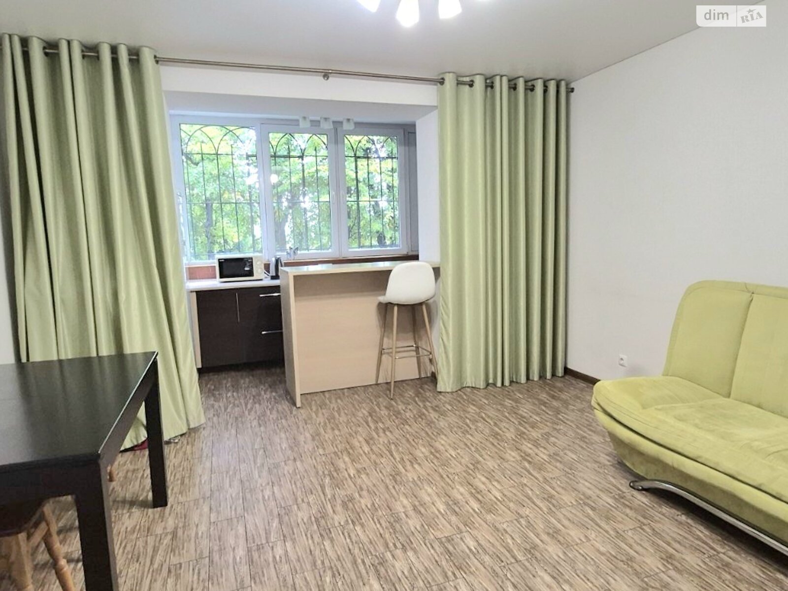 однокімнатна квартира в Вінниці, район Академічний, на вул. Миколаївська 22 в довготривалу оренду помісячно фото 1 однокімнатна квартира в Вінниці, район Академічний, на вул. Миколаївська 22 в довготривалу оренду помісячно фото 1