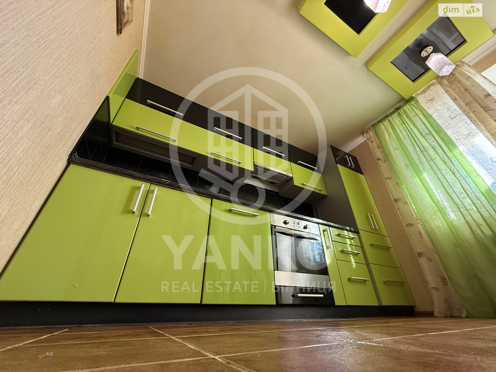 трикімнатна квартира в Вінниці, район Академічний, на вул. Миколаївська в довготривалу оренду помісячно фото 1 трикімнатна квартира в Вінниці, район Академічний, на вул. Миколаївська в довготривалу оренду помісячно фото 1