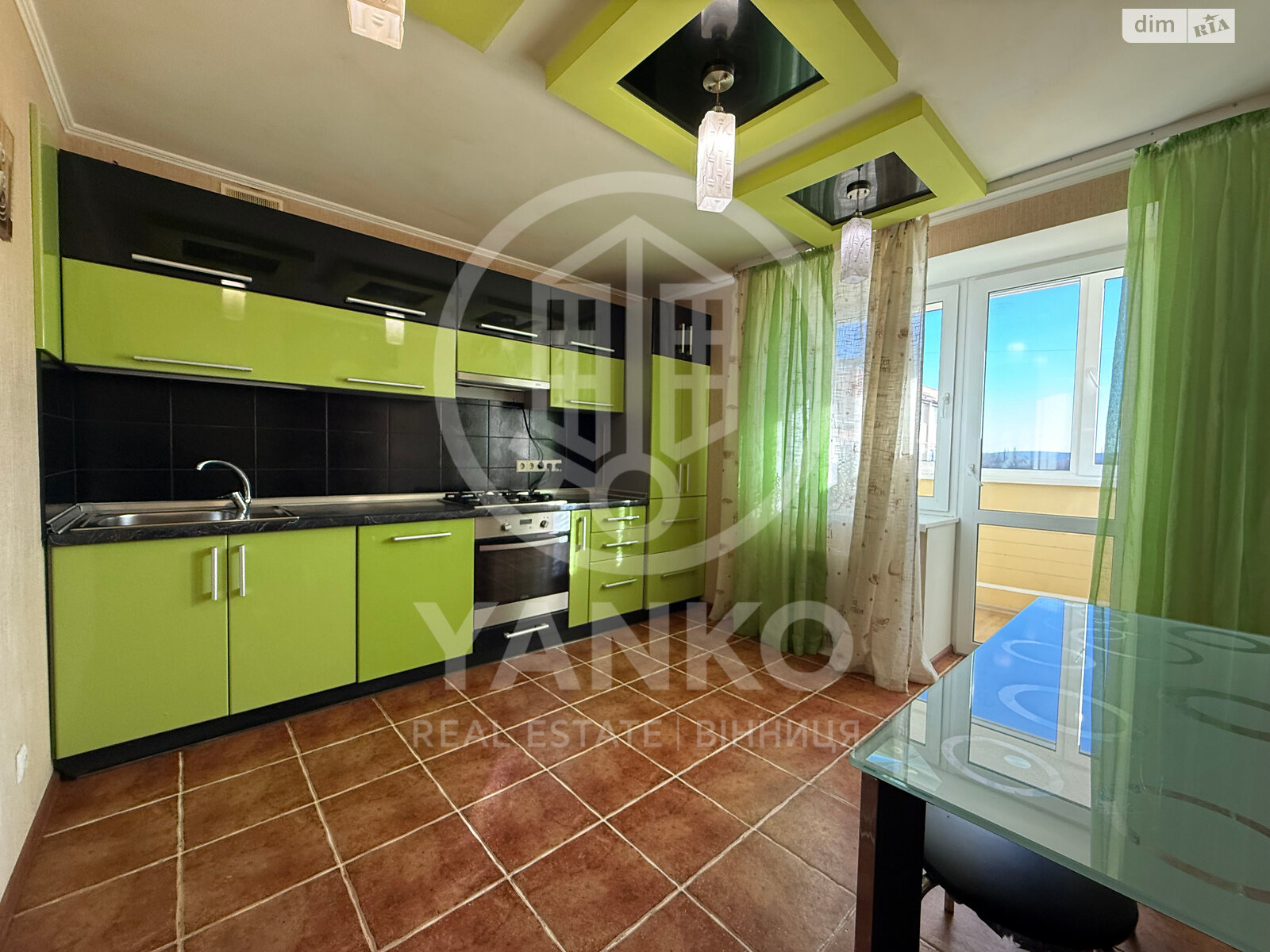 трикімнатна квартира в Вінниці, район Академічний, на вул. Миколаївська в довготривалу оренду помісячно фото 1 трикімнатна квартира в Вінниці, район Академічний, на вул. Миколаївська в довготривалу оренду помісячно фото 1