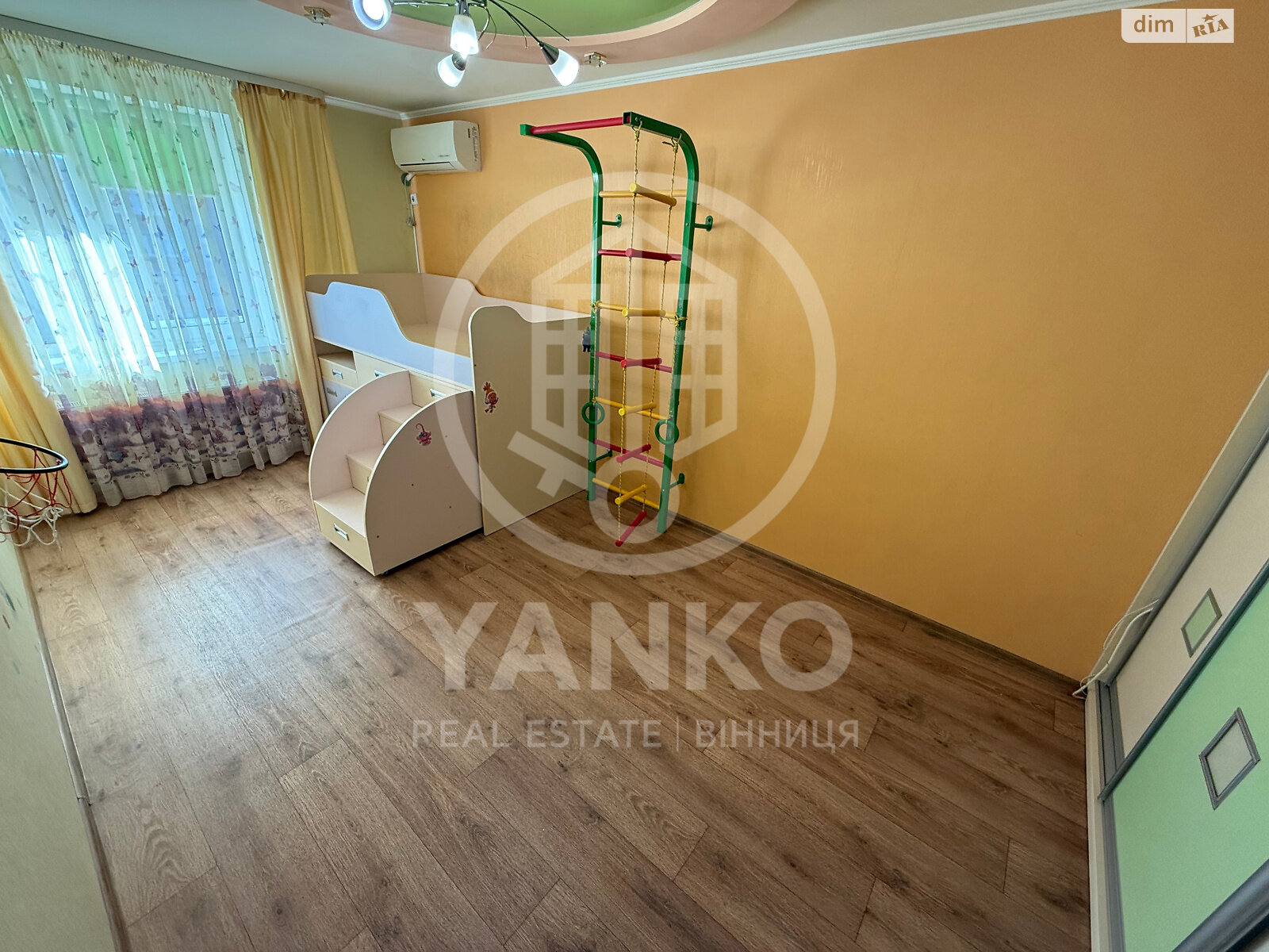 трикімнатна квартира в Вінниці, район Академічний, на вул. Миколаївська в довготривалу оренду помісячно фото 1 трикімнатна квартира в Вінниці, район Академічний, на вул. Миколаївська в довготривалу оренду помісячно фото 1