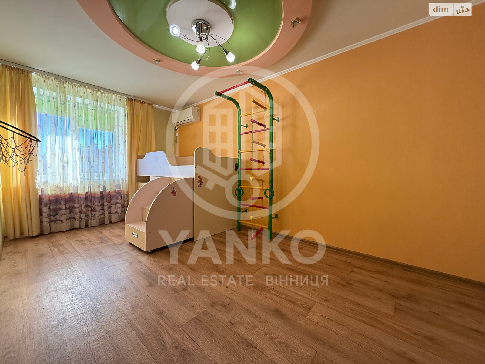 трикімнатна квартира в Вінниці, район Академічний, на вул. Миколаївська в довготривалу оренду помісячно фото 1 трикімнатна квартира в Вінниці, район Академічний, на вул. Миколаївська в довготривалу оренду помісячно фото 1