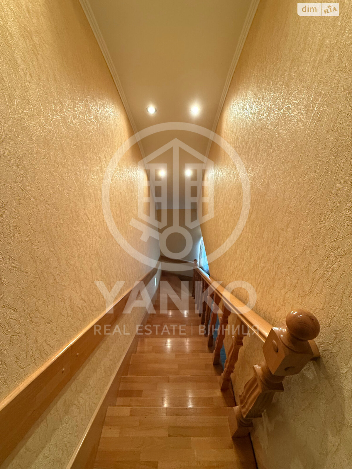 трикімнатна квартира в Вінниці, район Академічний, на вул. Миколаївська в довготривалу оренду помісячно фото 1 трикімнатна квартира в Вінниці, район Академічний, на вул. Миколаївська в довготривалу оренду помісячно фото 1