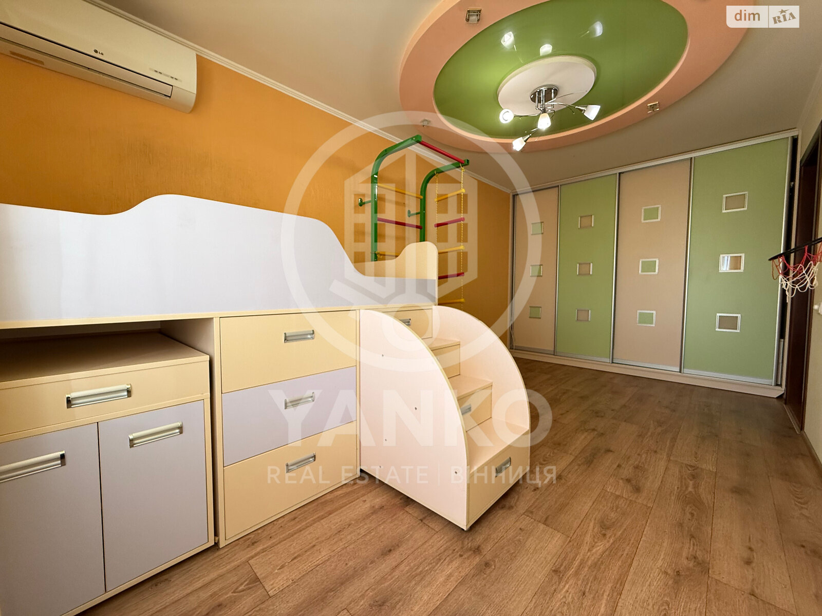 трикімнатна квартира в Вінниці, район Академічний, на вул. Миколаївська в довготривалу оренду помісячно фото 1 трикімнатна квартира в Вінниці, район Академічний, на вул. Миколаївська в довготривалу оренду помісячно фото 1