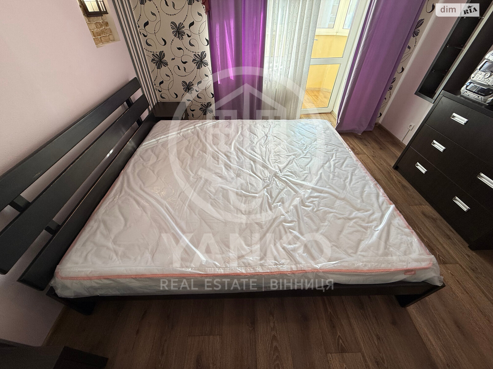 трикімнатна квартира в Вінниці, район Академічний, на вул. Миколаївська в довготривалу оренду помісячно фото 1 трикімнатна квартира в Вінниці, район Академічний, на вул. Миколаївська в довготривалу оренду помісячно фото 1