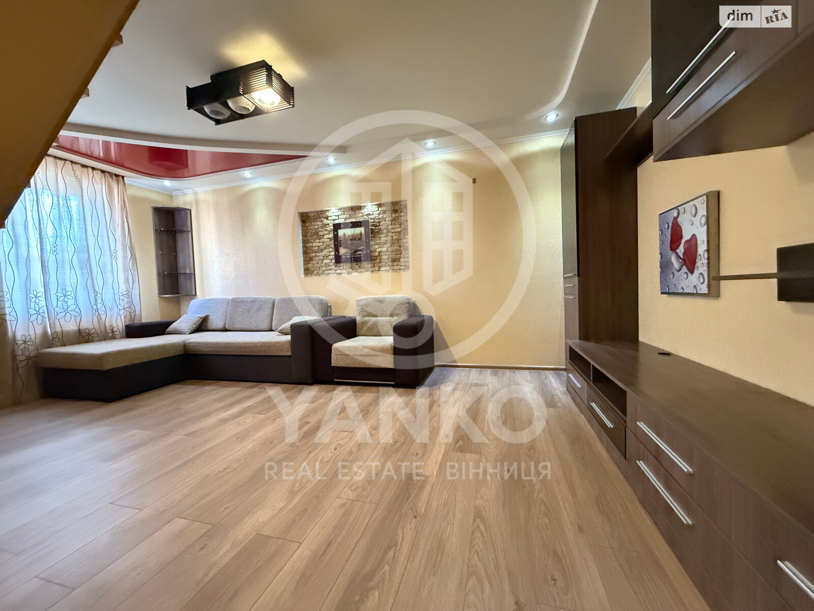 трикімнатна квартира в Вінниці, район Академічний, на вул. Миколаївська в довготривалу оренду помісячно фото 1 трикімнатна квартира в Вінниці, район Академічний, на вул. Миколаївська в довготривалу оренду помісячно фото 1