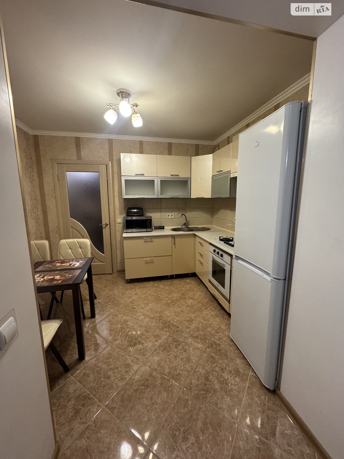 однокімнатна квартира в Вінниці, район Академічний, на вул. Миколаївська в довготривалу оренду помісячно фото 1