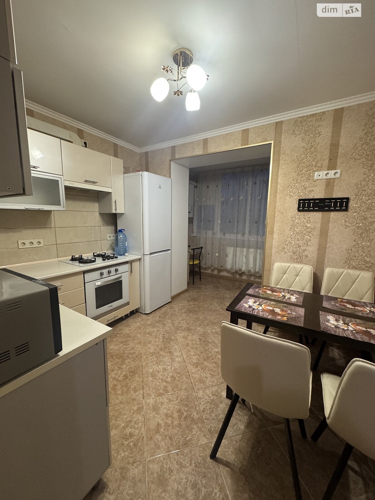 однокімнатна квартира в Вінниці, район Академічний, на вул. Миколаївська в довготривалу оренду помісячно фото 1