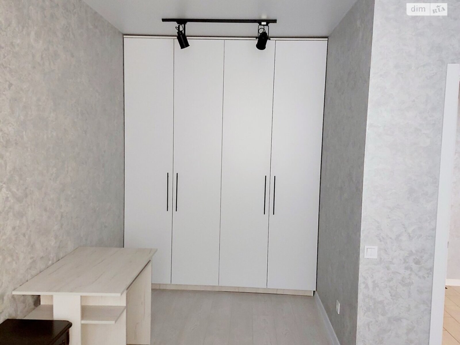 однокімнатна квартира в Вінниці, район Академічний, на вул. Миколаївська 27 в довготривалу оренду помісячно фото 1