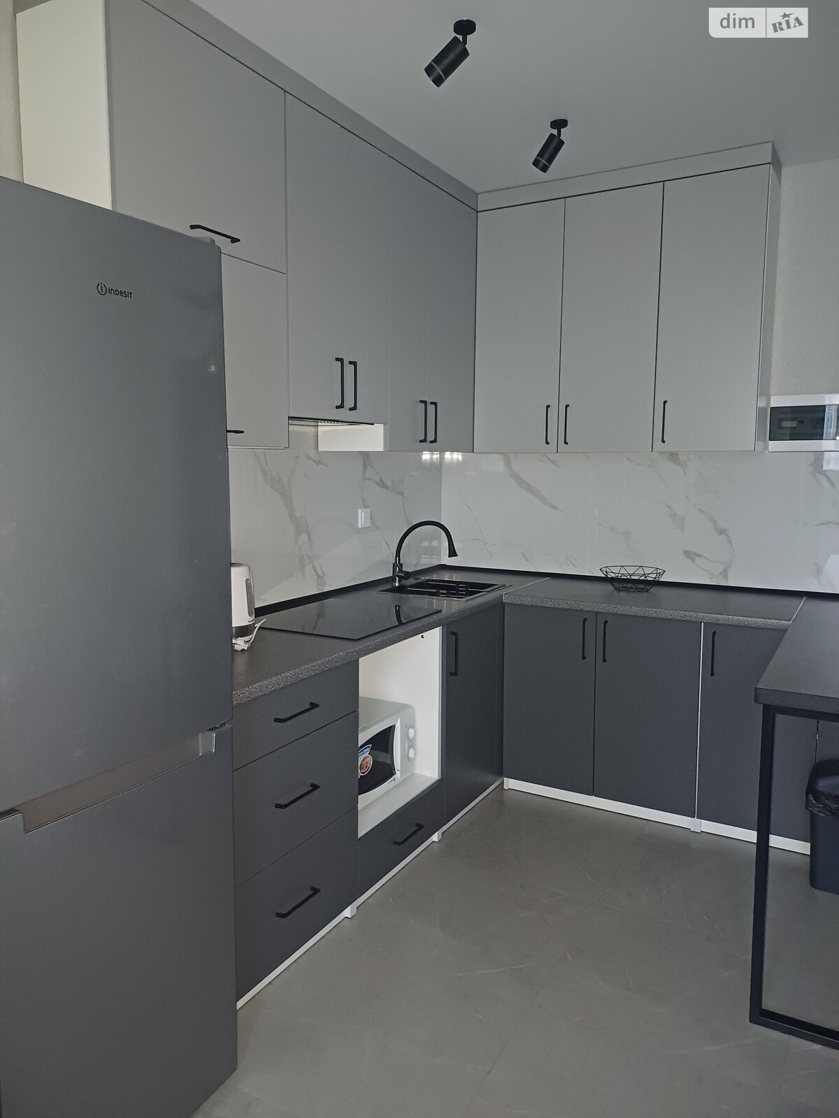 однокімнатна квартира в Вінниці, район Академічний, на вул. Миколаївська 29 в довготривалу оренду помісячно фото 1 однокімнатна квартира в Вінниці, район Академічний, на вул. Миколаївська 29 в довготривалу оренду помісячно фото 1