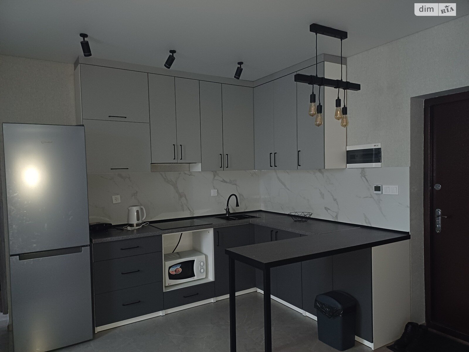 однокімнатна квартира в Вінниці, район Академічний, на вул. Миколаївська 29 в довготривалу оренду помісячно фото 1 однокімнатна квартира в Вінниці, район Академічний, на вул. Миколаївська 29 в довготривалу оренду помісячно фото 1