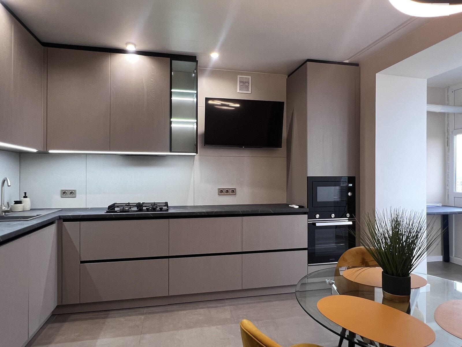 однокімнатна квартира в Вінниці, район Академічний, на вул. Тимофіївська 14 в довготривалу оренду помісячно фото 1 однокімнатна квартира в Вінниці, район Академічний, на вул. Тимофіївська 14 в довготривалу оренду помісячно фото 1