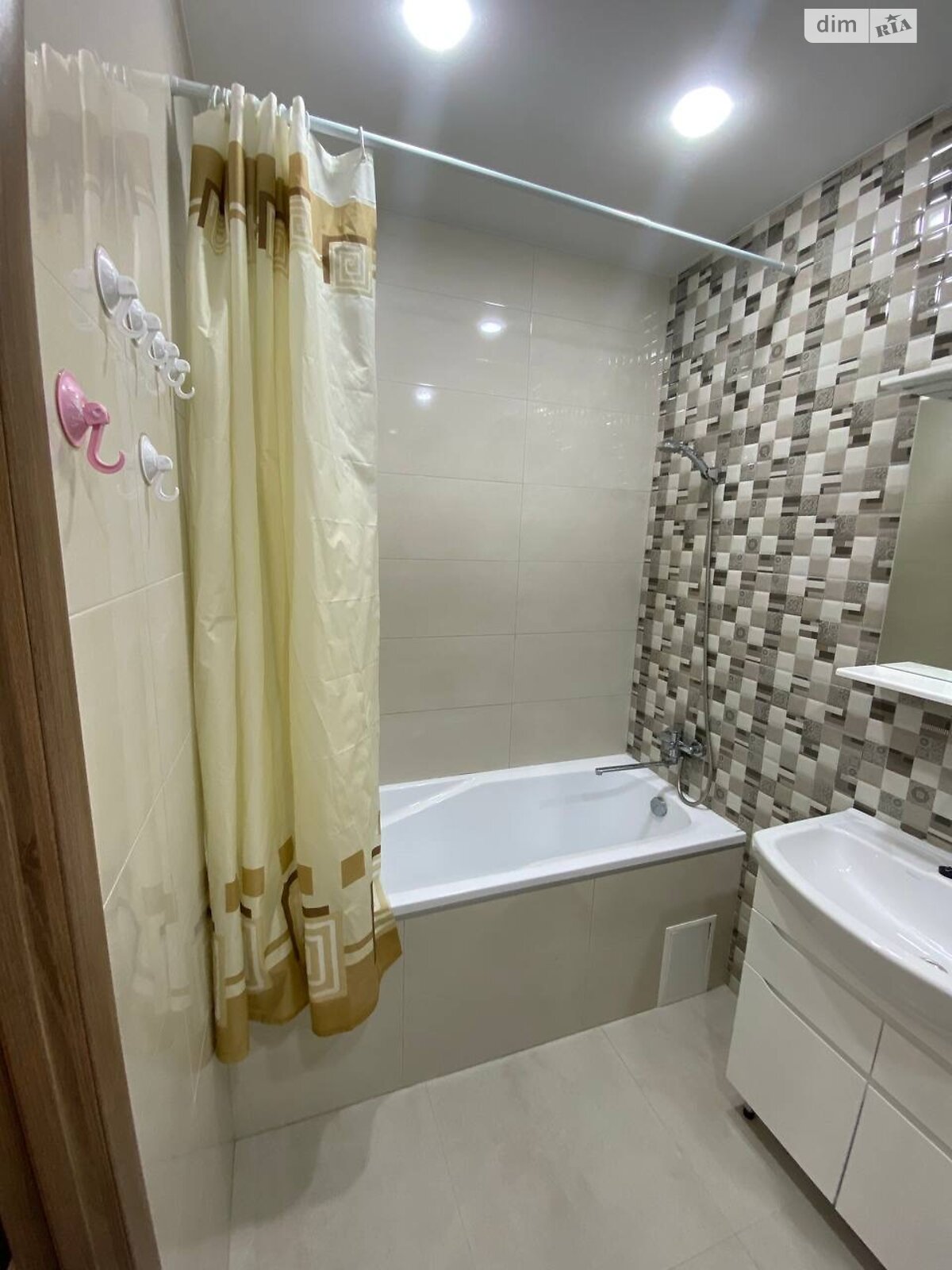 однокімнатна квартира в Вінниці, район Академічний, на вул. Тимофіївська в довготривалу оренду помісячно фото 1