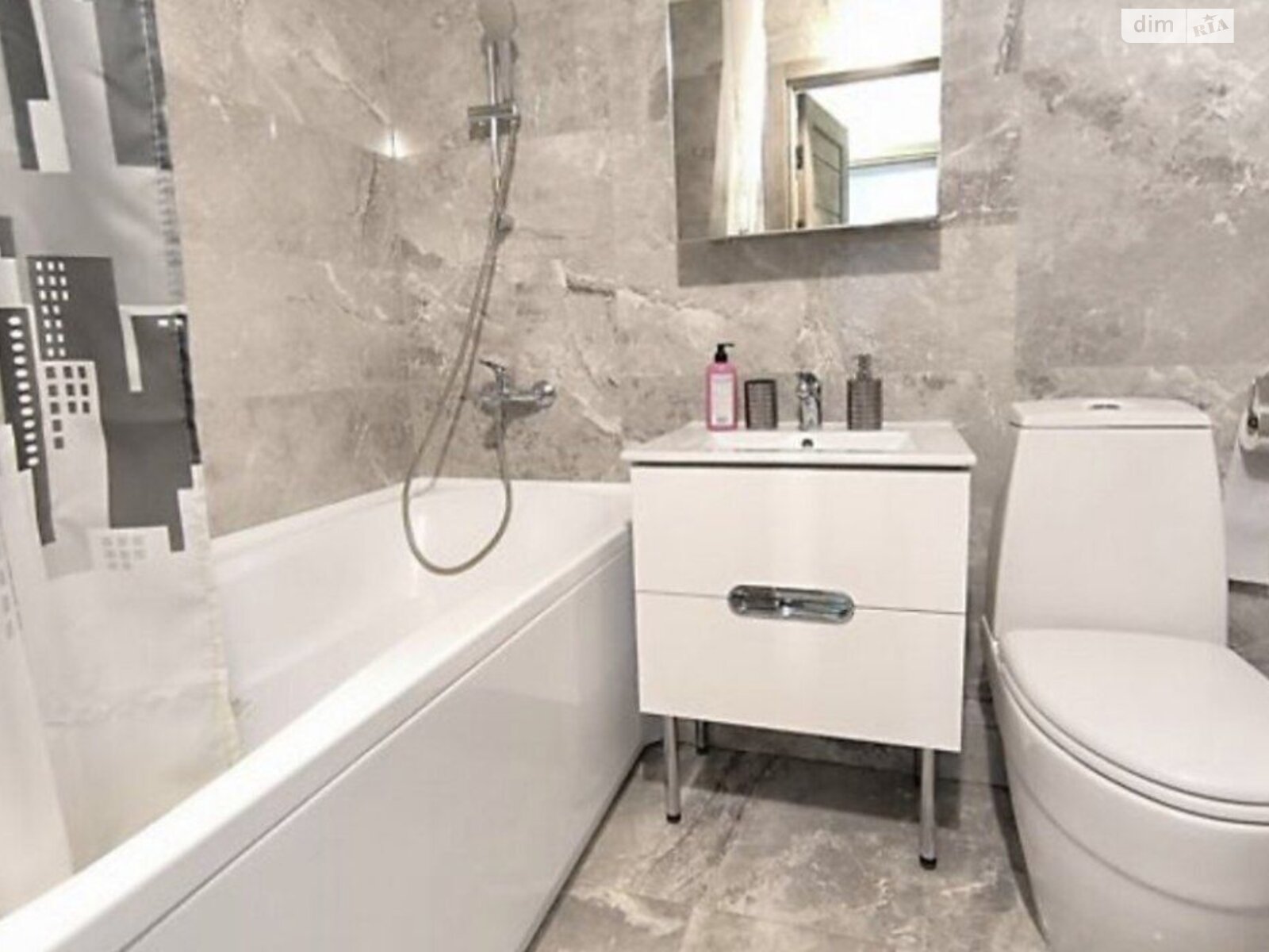 однокомнатная квартира в Виннице, район Академический, на ул. Тимофеевская в аренду на долгий срок помесячно фото 1 однокомнатная квартира в Виннице, район Академический, на ул. Тимофеевская в аренду на долгий срок помесячно фото 1