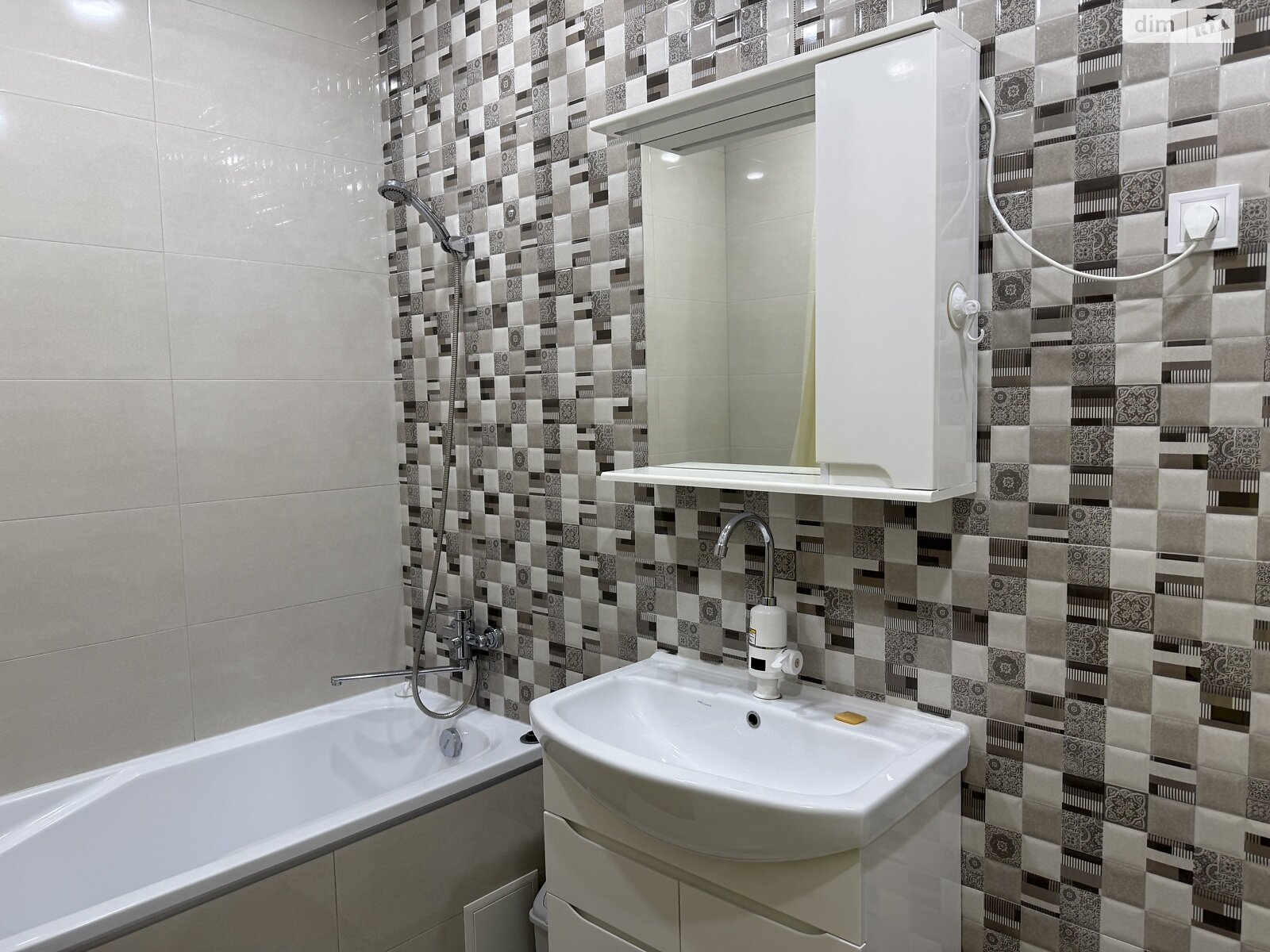 однокімнатна квартира в Вінниці, район Академічний, на вул. Тимофіївська в довготривалу оренду помісячно фото 1 однокімнатна квартира в Вінниці, район Академічний, на вул. Тимофіївська в довготривалу оренду помісячно фото 1