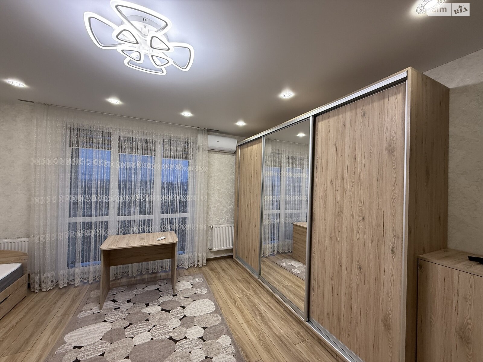 однокімнатна квартира в Вінниці, район Академічний, на вул. Тимофіївська в довготривалу оренду помісячно фото 1 однокімнатна квартира в Вінниці, район Академічний, на вул. Тимофіївська в довготривалу оренду помісячно фото 1