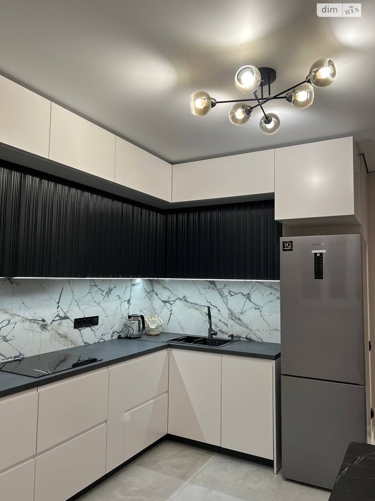 однокімнатна квартира в Вінниці, на вул. Олександрівська 5 в довготривалу оренду помісячно фото 1 однокімнатна квартира в Вінниці, на вул. Олександрівська 5 в довготривалу оренду помісячно фото 1