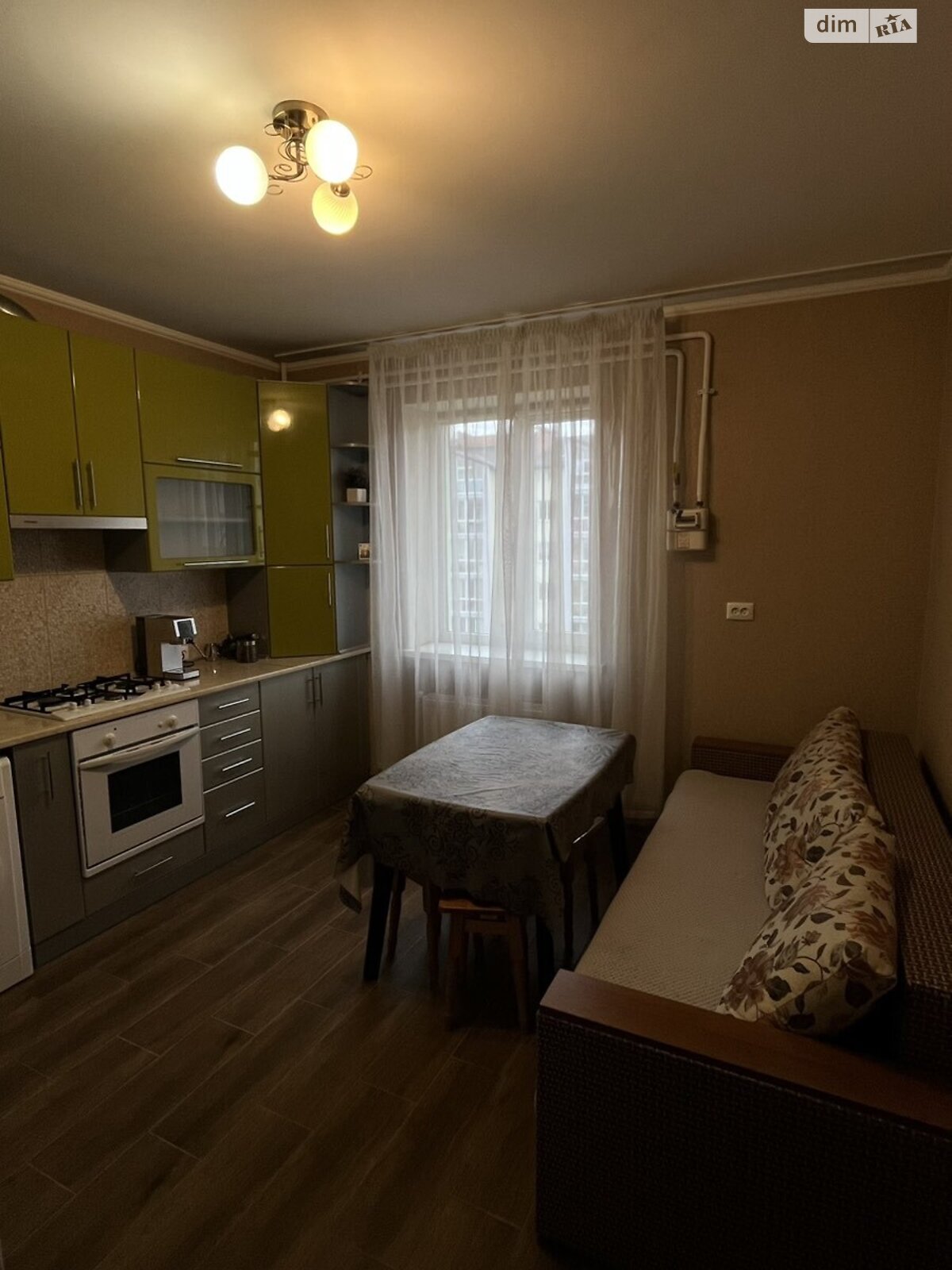 однокімнатна квартира в Зарванцях, на вул. Одеська 3 в довготривалу оренду помісячно фото 1 однокімнатна квартира в Зарванцях, на вул. Одеська 3 в довготривалу оренду помісячно фото 1
