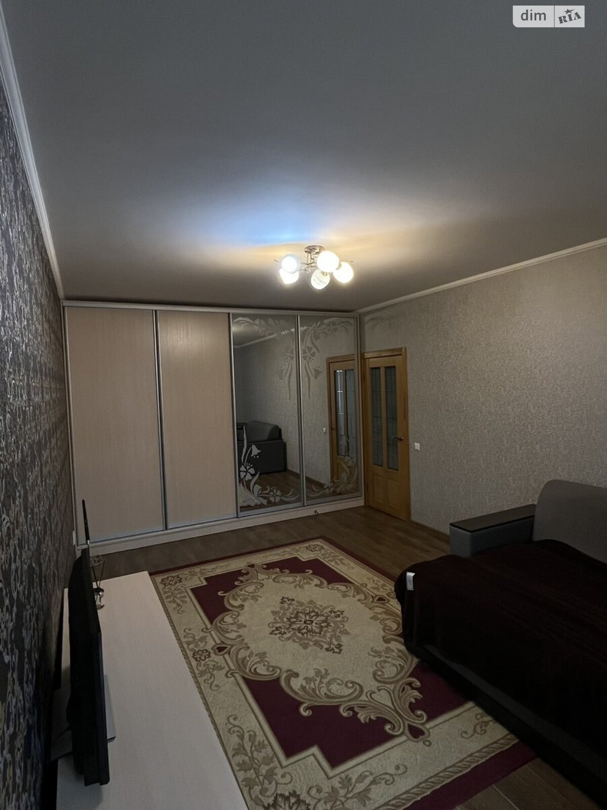однокімнатна квартира в Зарванцях, на вул. Одеська 3 в довготривалу оренду помісячно фото 1 однокімнатна квартира в Зарванцях, на вул. Одеська 3 в довготривалу оренду помісячно фото 1