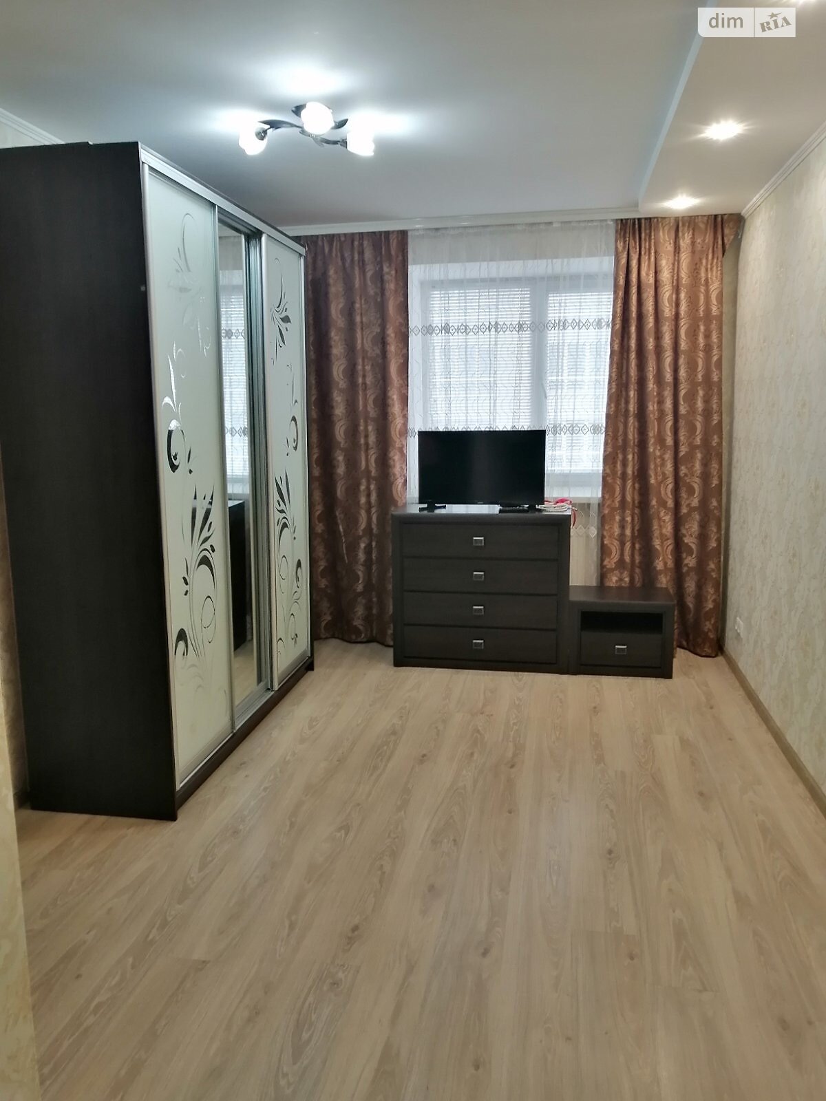 однокімнатна квартира в Вінниці, район Ближнє замостя, на вул. Академіка Янгеля 6К корпус 2 в довготривалу оренду помісячно фото 1 однокімнатна квартира в Вінниці, район Ближнє замостя, на вул. Академіка Янгеля 6К корпус 2 в довготривалу оренду помісячно фото 1