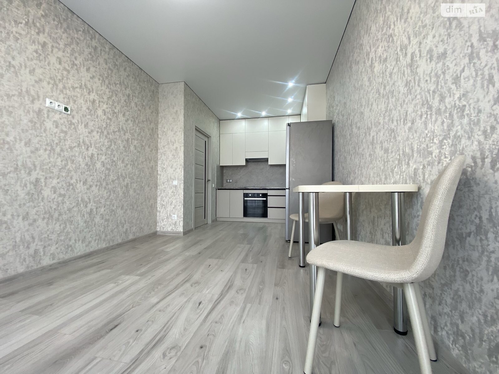 однокімнатна квартира в Вінниці, район Ближнє замостя, на вул. Академіка Янгеля в довготривалу оренду помісячно фото 1 однокімнатна квартира в Вінниці, район Ближнє замостя, на вул. Академіка Янгеля в довготривалу оренду помісячно фото 1