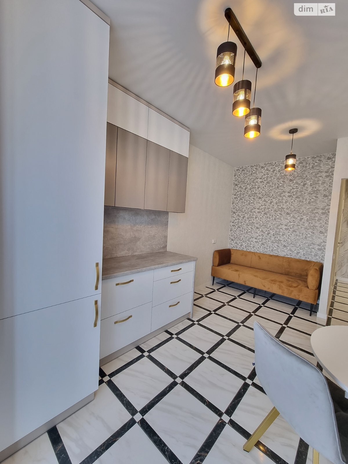 однокомнатная квартира в Виннице, район Ближнее замостье, на ул. Академика Янгеля в аренду на долгий срок помесячно фото 1 однокомнатная квартира в Виннице, район Ближнее замостье, на ул. Академика Янгеля в аренду на долгий срок помесячно фото 1