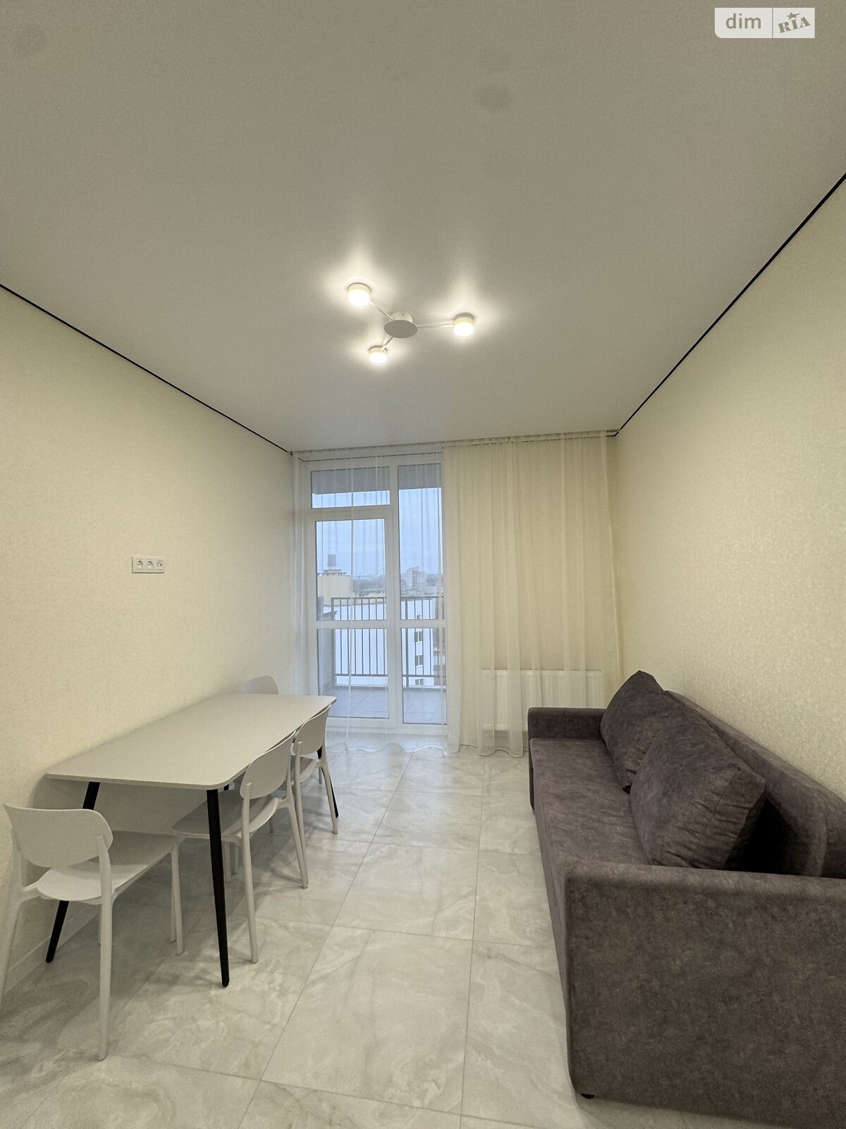 однокімнатна квартира в Вінниці, район Ближнє замостя, на вул. Академіка Янгеля 54 в довготривалу оренду помісячно фото 1 однокімнатна квартира в Вінниці, район Ближнє замостя, на вул. Академіка Янгеля 54 в довготривалу оренду помісячно фото 1