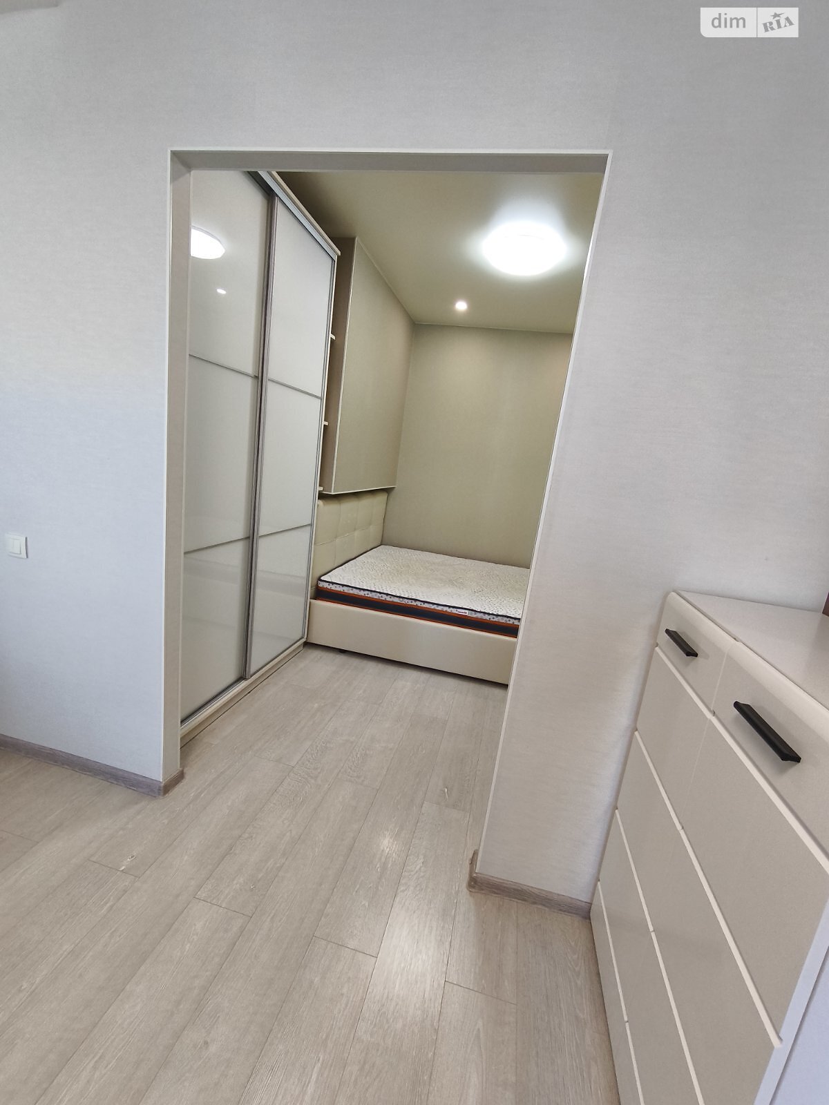 однокомнатная квартира в Виннице, район Ближнее замостье, на ул. Академика Янгеля в аренду на долгий срок помесячно фото 1