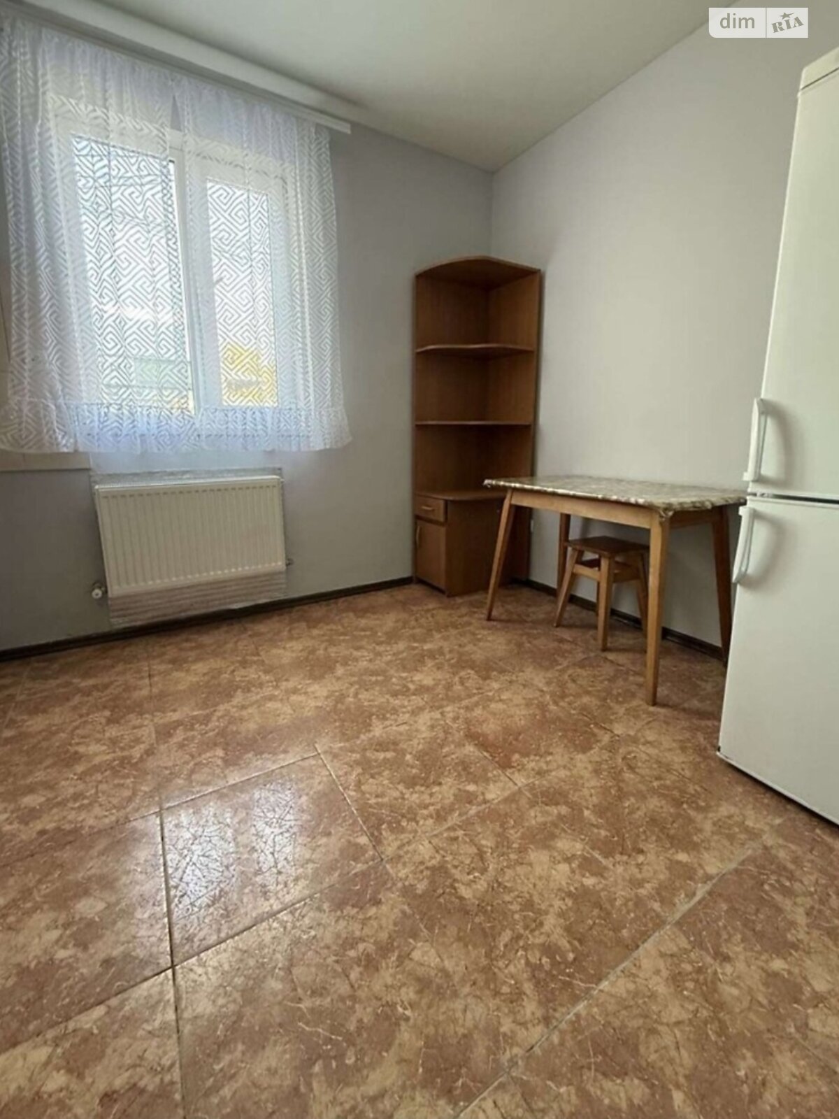 трехкомнатная квартира в Виннице, район Ближнее замостье, на ул. Александра Довженка в аренду на долгий срок помесячно фото 1 трехкомнатная квартира в Виннице, район Ближнее замостье, на ул. Александра Довженка в аренду на долгий срок помесячно фото 1