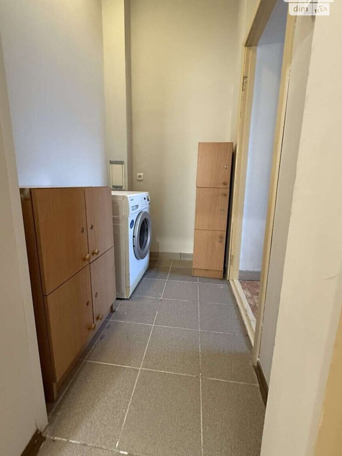 трехкомнатная квартира в Виннице, район Ближнее замостье, на ул. Александра Довженка в аренду на долгий срок помесячно фото 1 трехкомнатная квартира в Виннице, район Ближнее замостье, на ул. Александра Довженка в аренду на долгий срок помесячно фото 1