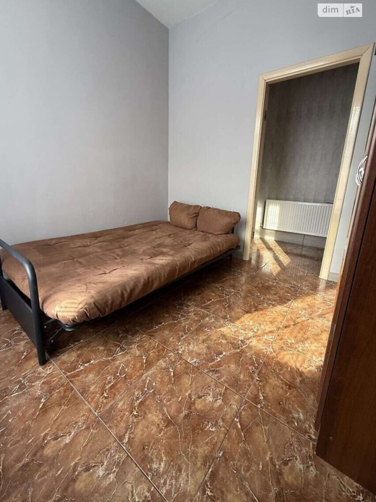 трехкомнатная квартира в Виннице, район Ближнее замостье, на ул. Александра Довженка в аренду на долгий срок помесячно фото 1 трехкомнатная квартира в Виннице, район Ближнее замостье, на ул. Александра Довженка в аренду на долгий срок помесячно фото 1