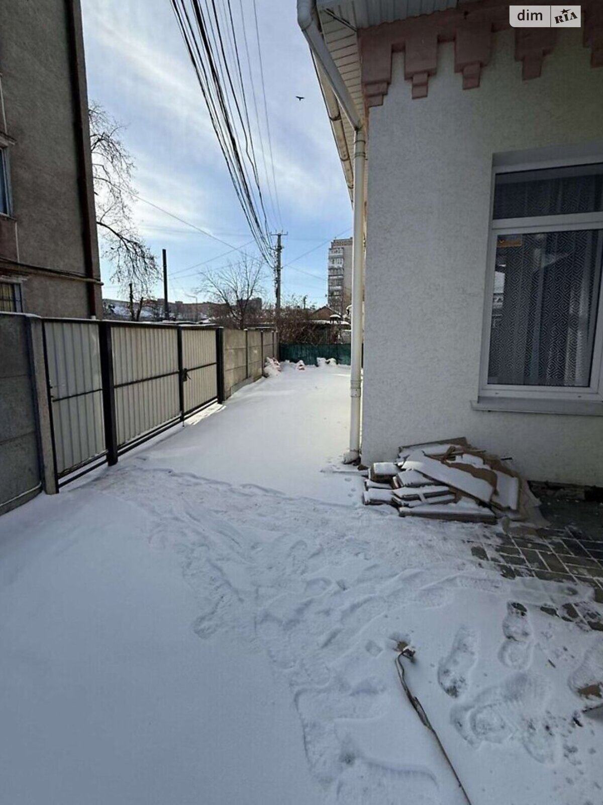 трехкомнатная квартира в Виннице, район Ближнее замостье, на ул. Александра Довженка в аренду на долгий срок помесячно фото 1 трехкомнатная квартира в Виннице, район Ближнее замостье, на ул. Александра Довженка в аренду на долгий срок помесячно фото 1