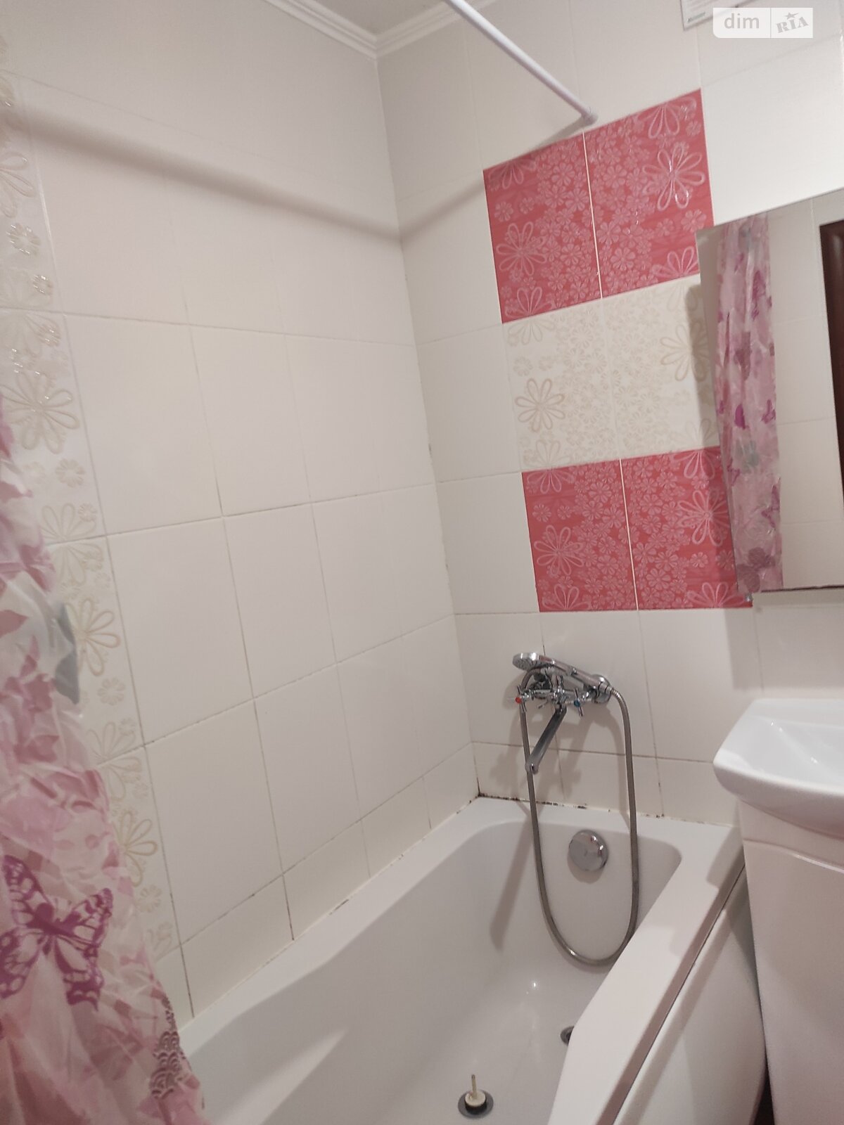 однокомнатная квартира в Виннице, район Ближнее замостье, на ул. Героев Крут в аренду на долгий срок помесячно фото 1