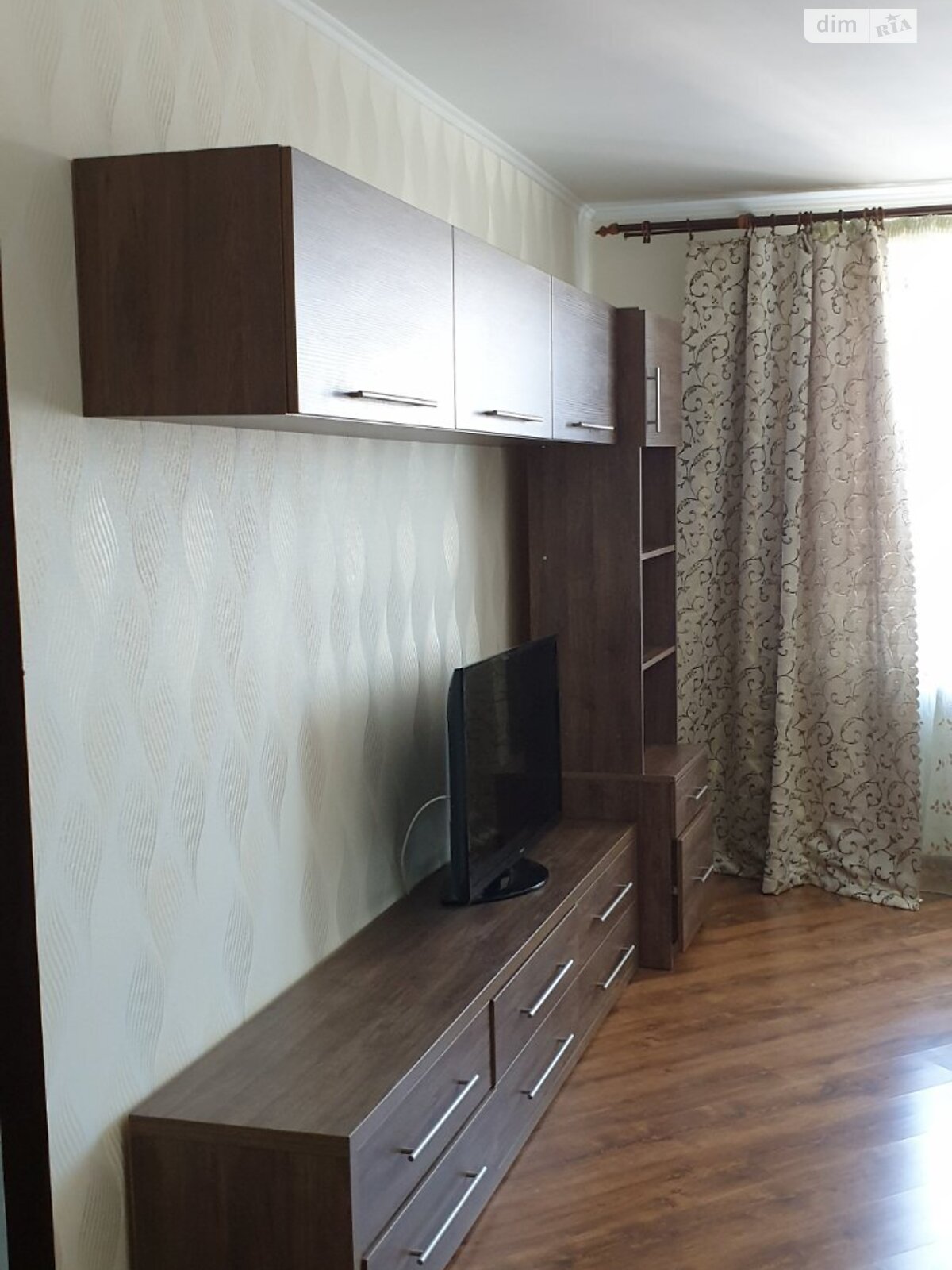 однокомнатная квартира в Виннице, район Ближнее замостье, на ул. Героев Крут в аренду на долгий срок помесячно фото 1