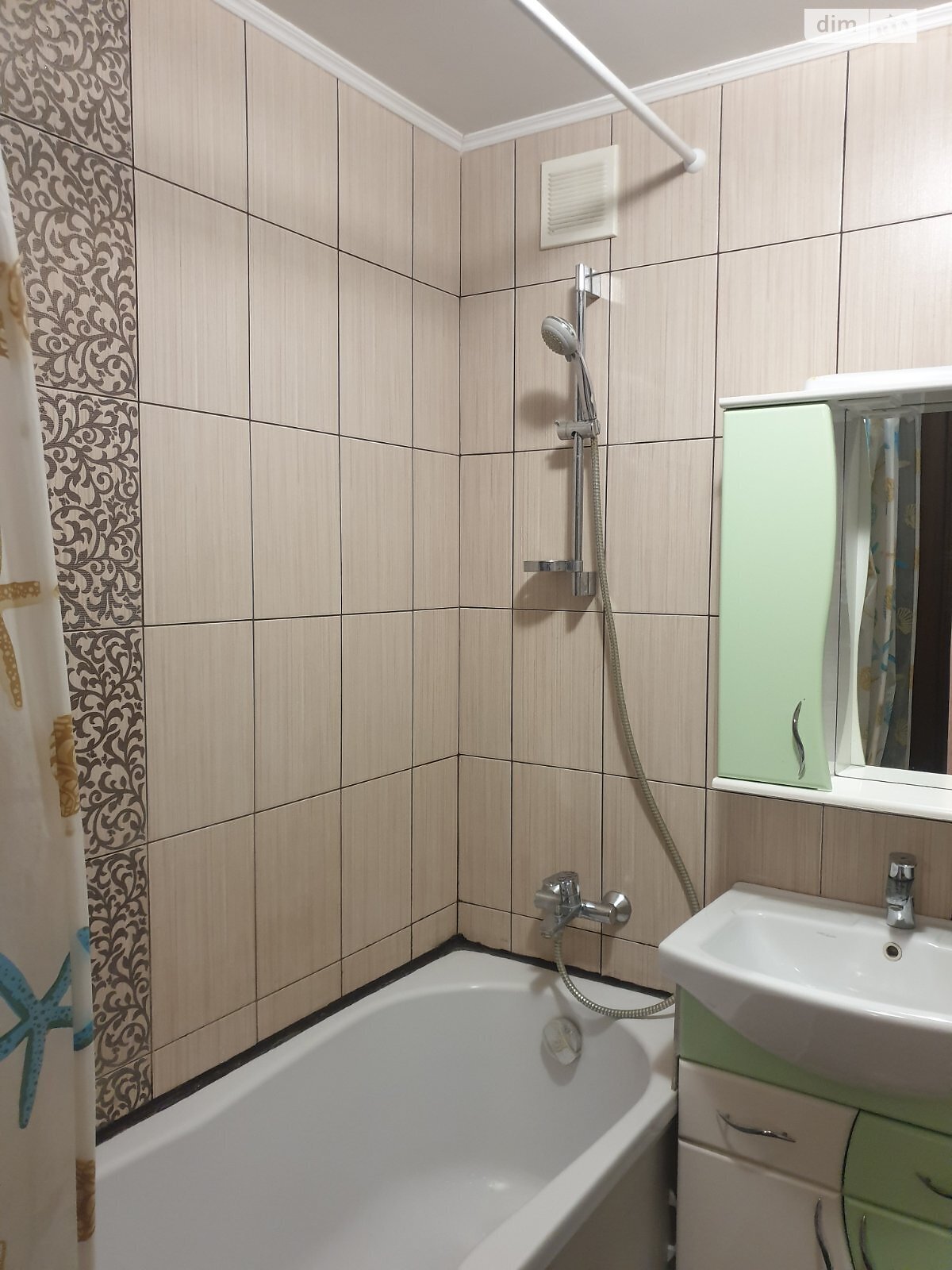 однокомнатная квартира в Виннице, район Ближнее замостье, на ул. Героев Крут в аренду на долгий срок помесячно фото 1