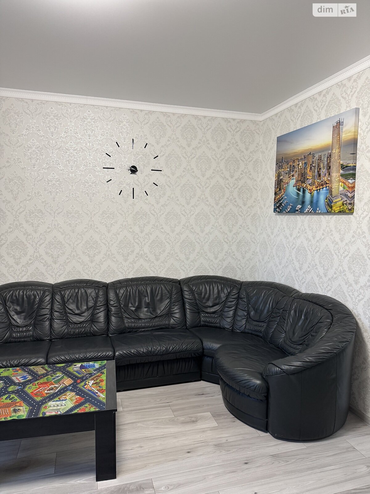 трикімнатна квартира в Вінниці, район Ближнє замостя, на вул. Героїв Нацгвардії в довготривалу оренду помісячно фото 1