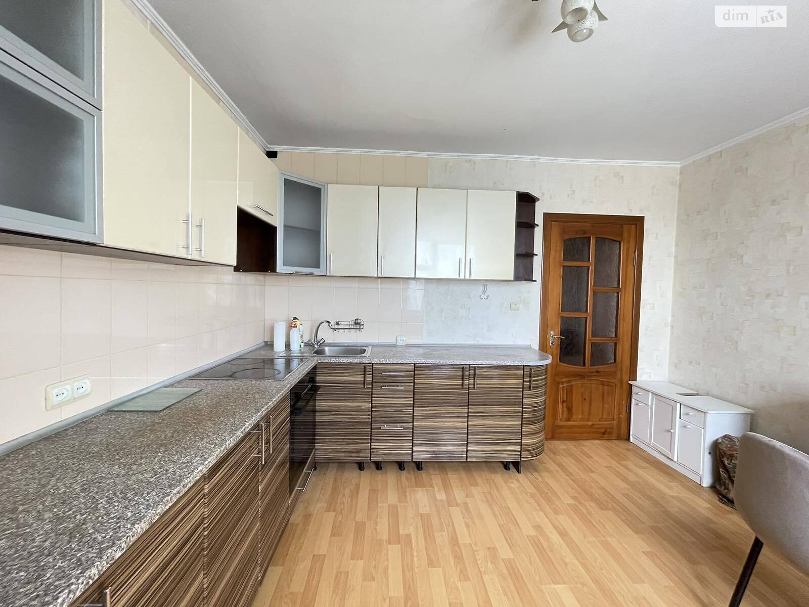однокімнатна квартира в Вінниці, район Ближнє замостя, на просп. Коцюбинського 48 в довготривалу оренду помісячно фото 1